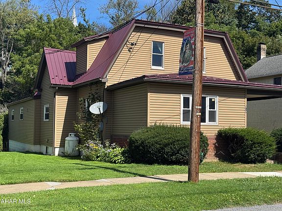 2nd image of 610 Magee Ave