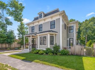 41 Chesley Rd UNIT 1, Newton, MA 02459