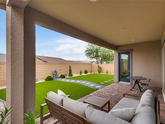 5th image of 549 Cadence Vista Dr