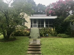 522 Grove Rd, Greenville, SC 29605