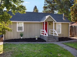 405 NW Dimmick St, Grants Pass, OR 97526