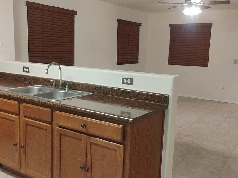 5082 E Kittentails Dr — Photo 15