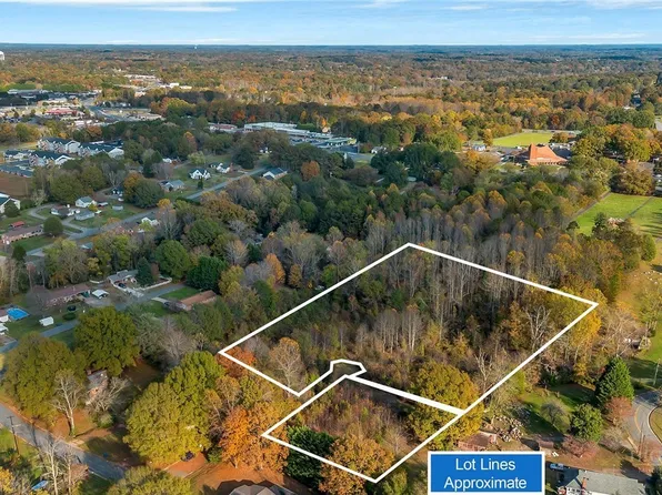 0 NE 21st Street, Hickory, NC 28601