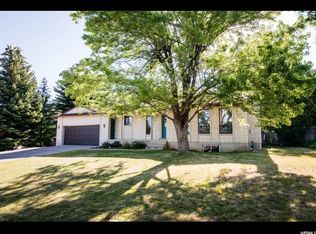 520 Sego Lily Ln, Providence, UT 84332