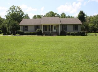 1421 E Poplar Ave, Selmer, TN 38375