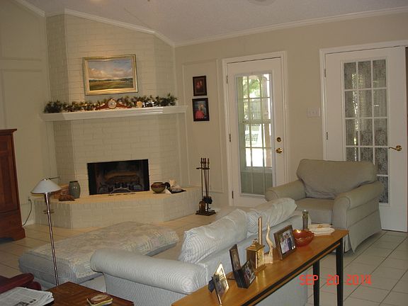3rd image of 2509 Dove Creek Ln