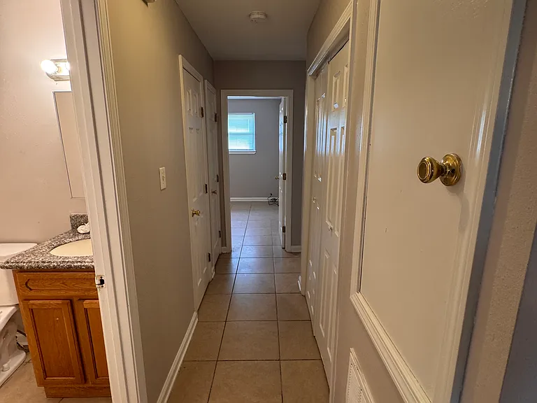 3221 Golden Dr #D — Photo 9