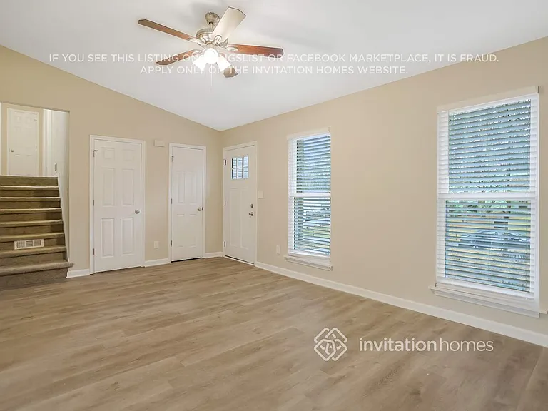 4496 Fowler Ln — Photo 5