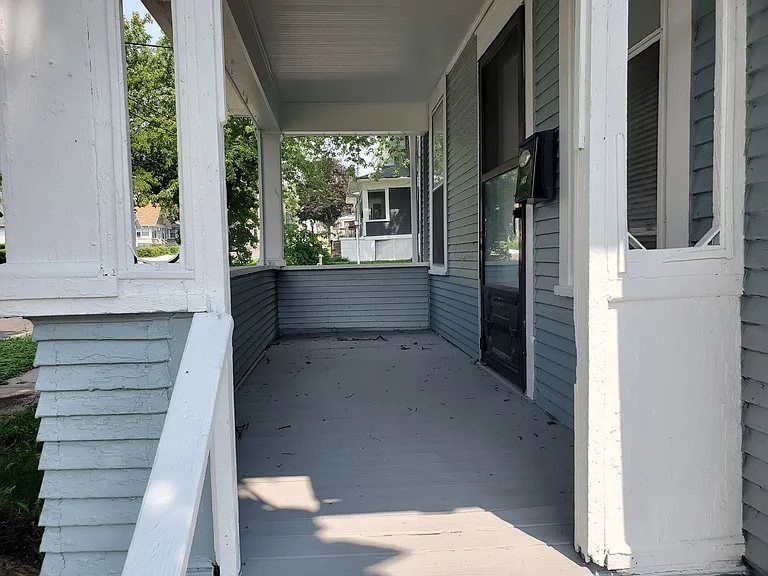 1407 N 31st St — Photo 3