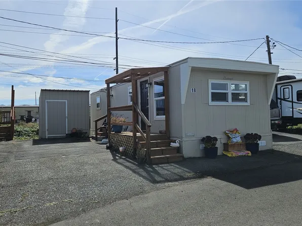 605 California Way #18, Longview, WA 98632