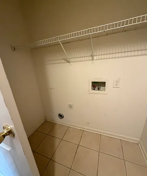 204 Christa Ln — Photo 2