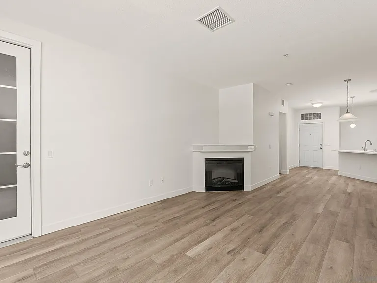 1465 C St #3304 — Photo 11