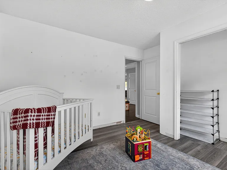 31 Idus Ln — Photo 12