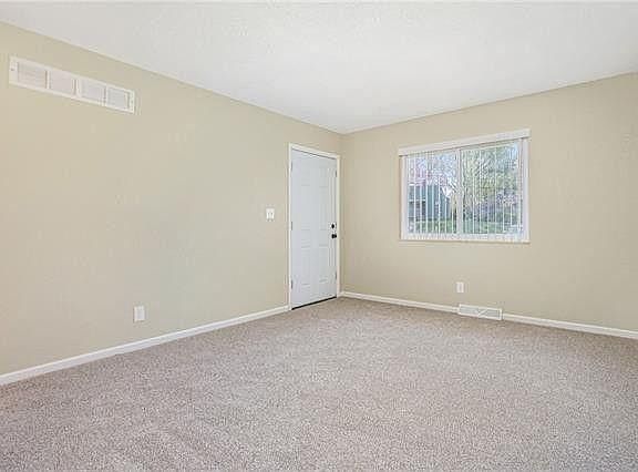 3rd image of 4628 Georgia Ave #4628/4630