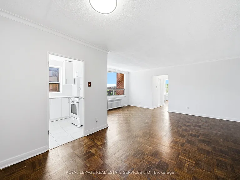 172 Berry Rd #104 — Photo 3