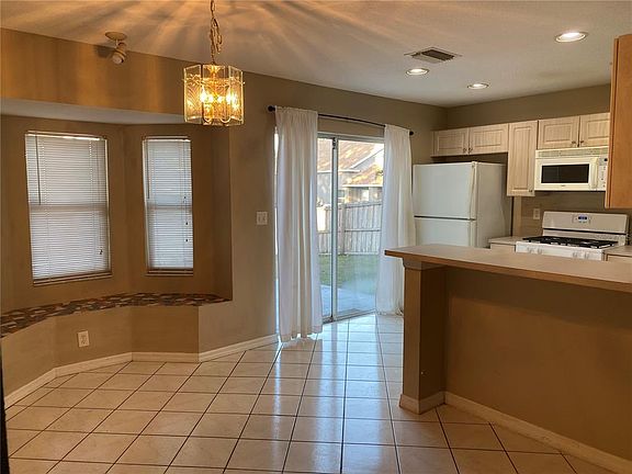 5th image of 24129 Royal Fern Dr