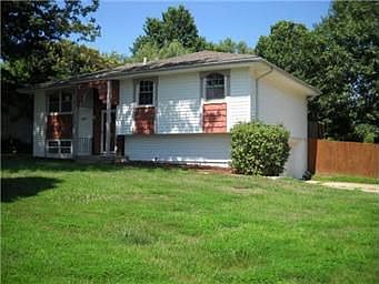 2nd image of 1711 Hillside Dr