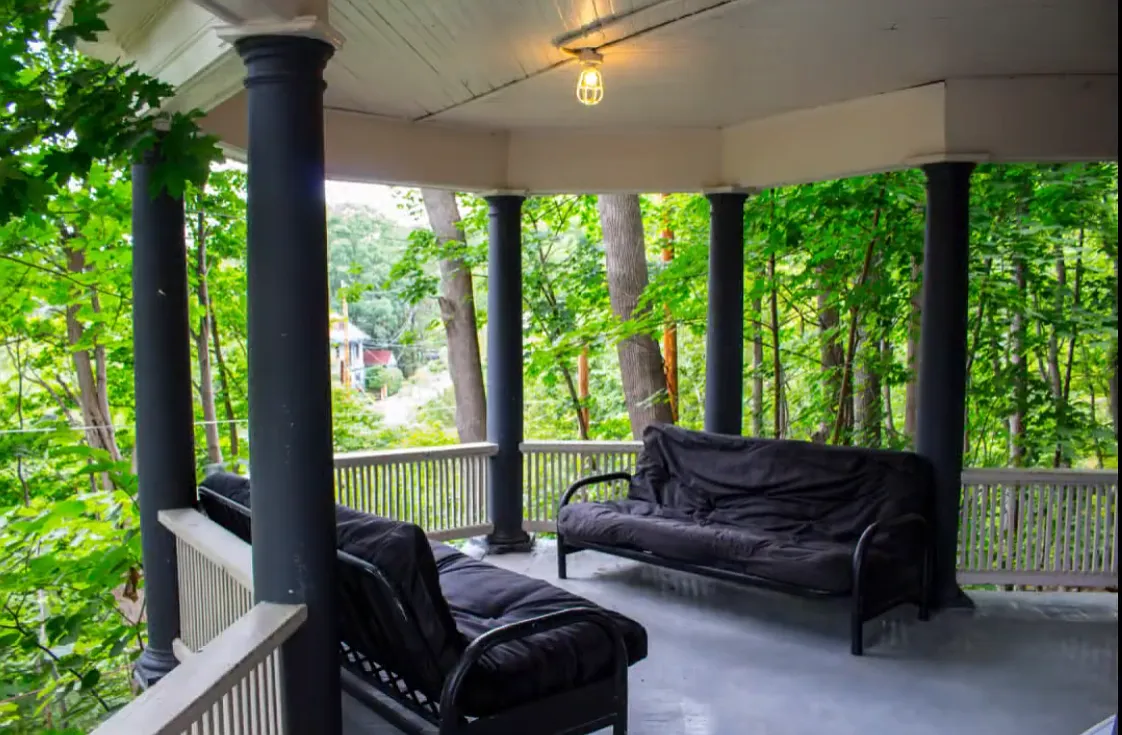 117 Dewitt Place - 3 — Photo 2