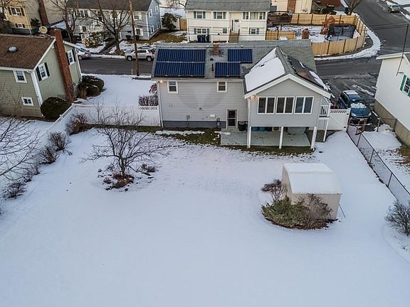 4th image of 32 Buena Vista Ave