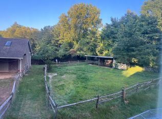 (Undisclosed Address), Fort Salonga, NY 11768