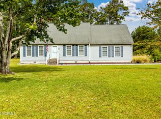 719 N 40th Rd, Morehead City, NC 28557