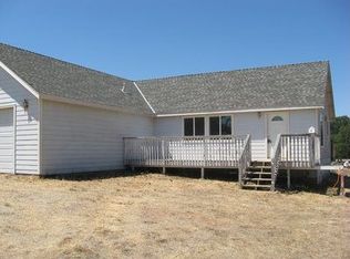 3599 Davis Dr, Burson, CA 95225
