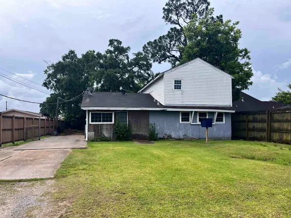 1125 Ithaca Ave, Nederland, TX 77627