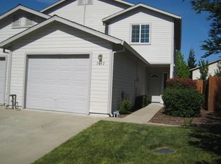 7017 Forest Hill Dr, Diamond Springs, CA 95619