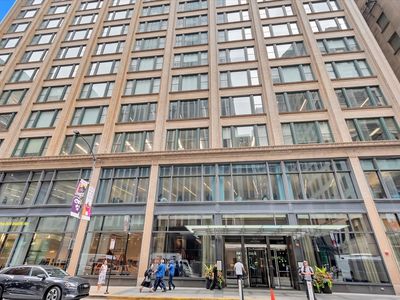 60 E Monroe St UNIT 1701, Chicago, IL, 60603