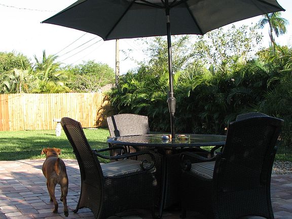 3rd image of 1514 Coconut Dr