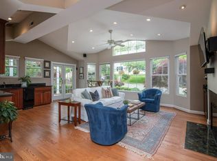 410 W Masonic View Ave, Alexandria, VA 22301