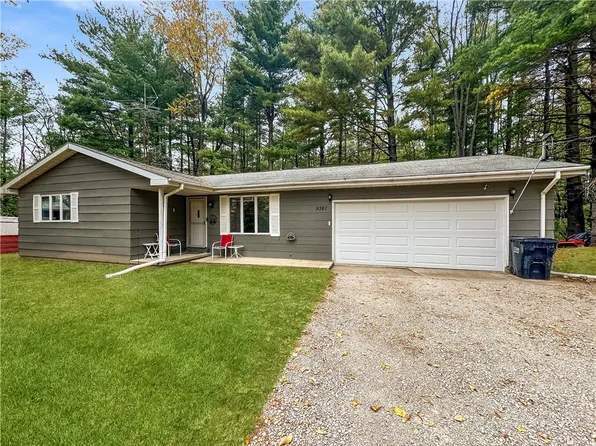 9387 Nees St, Ashmore, IL 61912