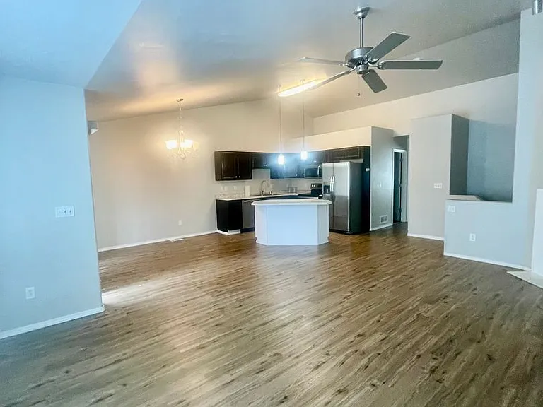 2258 Jasper Ln #61A — Photo 3
