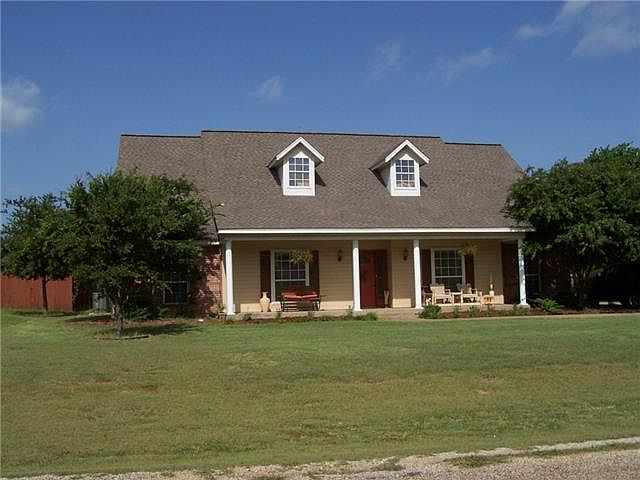 1st image of 2733 Dorothy Dr