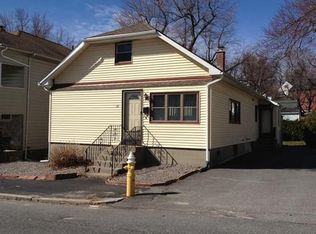 32 Fairmont Ave, Worcester, MA 01604