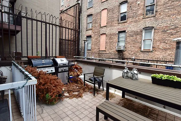 Rented by REAL New York | media 13