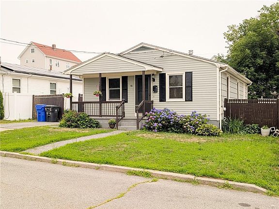 2nd image of 46 W Carpenter St