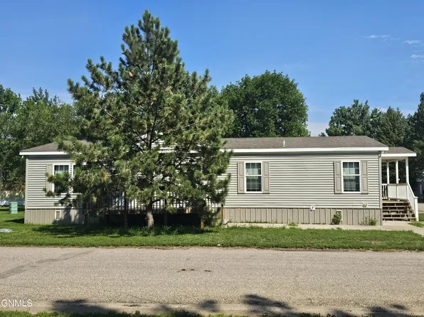 2600 University Ave, Williston, ND 58801