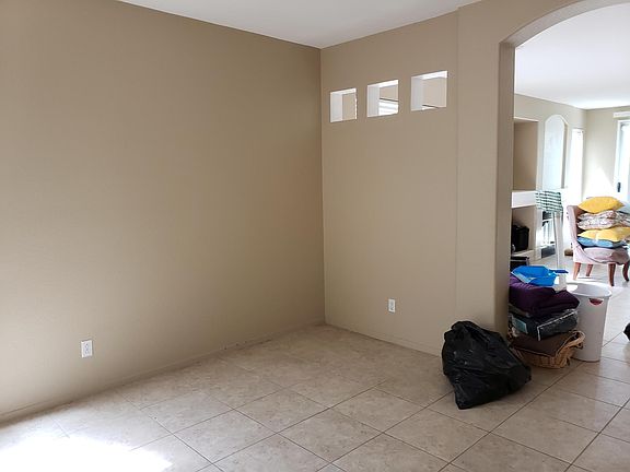 3rd image of 9184 Laguna Manor Dr