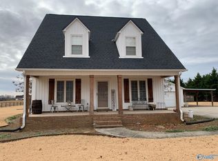 472 Ed Baeder Rd, Hazel Green, AL 35750