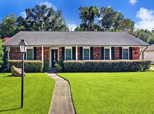 10707 Chevy Chase Dr, Houston, TX 77042
