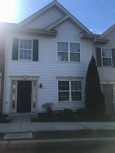 214 South St Photo 1