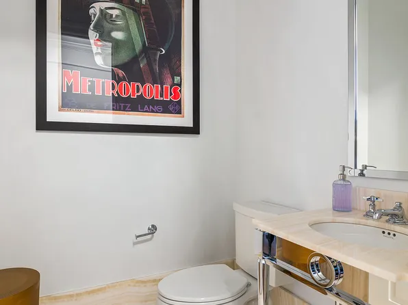 30 Park Place image 8 of 11