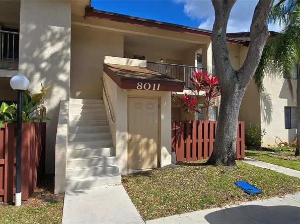 8011 Southgate Blvd APT L8, Pompano Beach, FL 33068