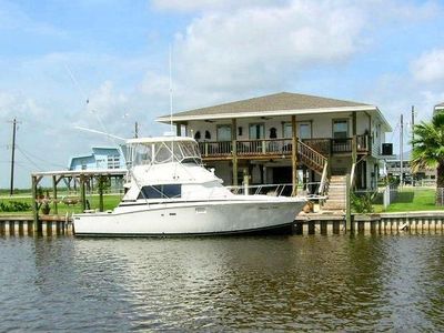 110 Four Master Rd, Freeport, TX, 77541