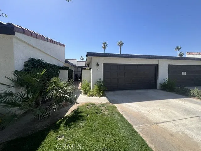 36 El Toro Dr