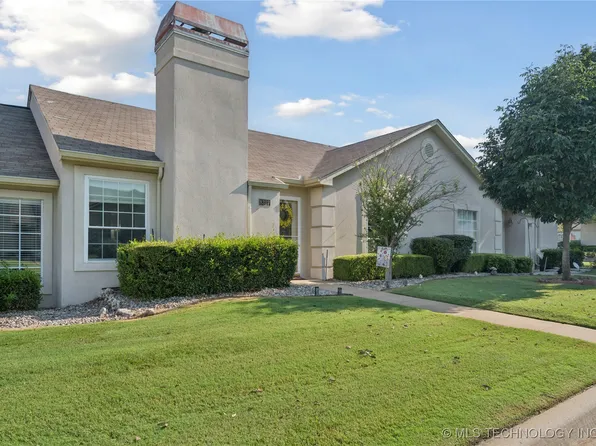 8327 E 81st Pl, Tulsa, OK 74133