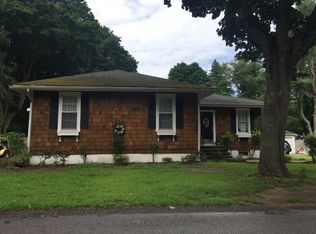 18 Hope Rd, Hingham, MA 02043