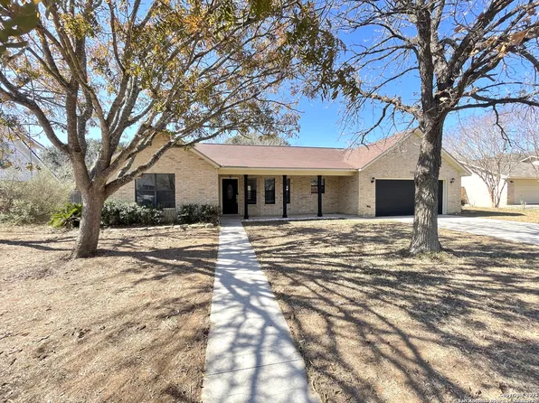 107 WEESE LN, Pleasanton, TX 78064