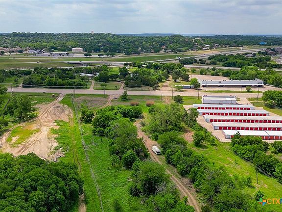 3rd image of 1611 E Veterans Memorial Blvd